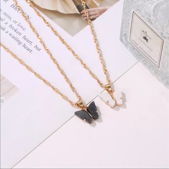 2/$10 RESTOCKED! Butterfly Gem Necklace Korean Trend Cute Summer Boho - Picture 5 of 8